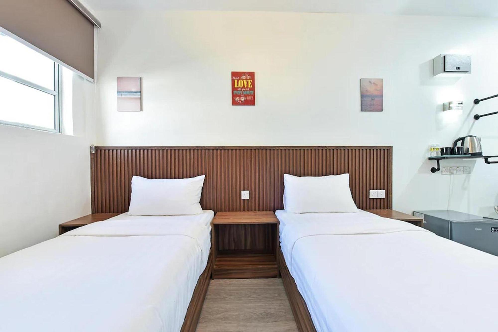 Padi Hotel Алор Сетар Екстериор снимка